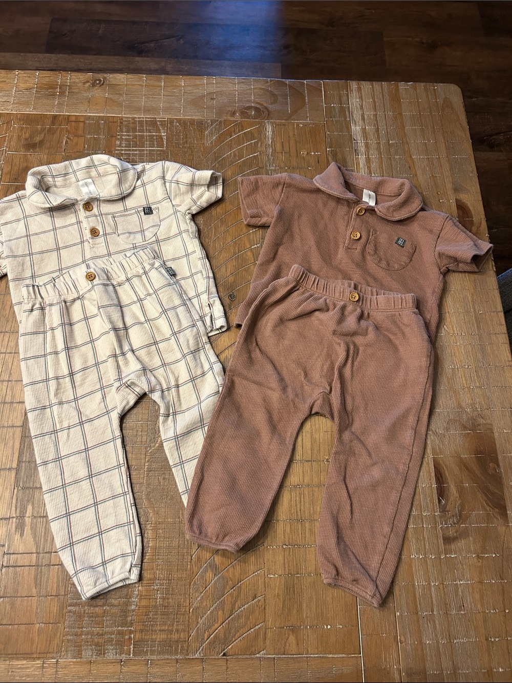 Toddler boy set of two 2-Piece Set - Brown and Cream